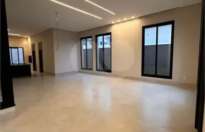 Condomínio com 3 quartos à venda em núcleo habitacional sucuri - mt