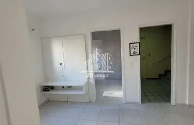 Apartamento com 2 quartos à venda na Rua 207, 325, Meia Praia, Itapema