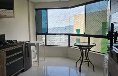 Apartamento com 3 quartos para alugar na Rua 1208, 55, Meia Praia, Itapema