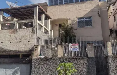 Casa com 3 quartos à venda no Jardim Glória, Juiz de Fora 