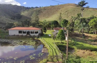 Fazenda à venda no Centro, Pequeri 