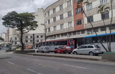 Apartamento com 2 quartos para alugar no Centro, Juiz de Fora 