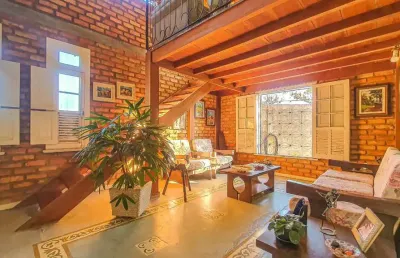 Casa com 3 quartos à venda no Aeroporto, Juiz de Fora 