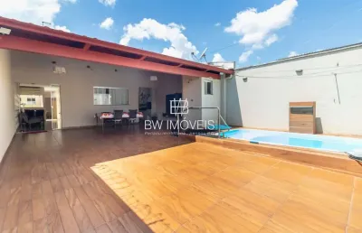 Casa, setor cidade vera cruz, aparecida de goiãnia, 3q 1 suíte, área gourmet, closet, repleta em armários