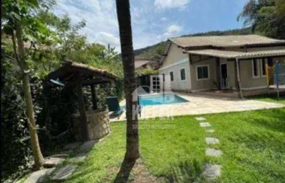 Casa com 4 quartos à venda, 250 m² - itaipu - niterói/rj
