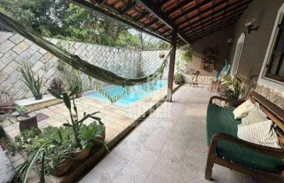 Casa com 3 quartos à venda na Rua Maria Isabel Bolckau, 9, Maravista, Niterói