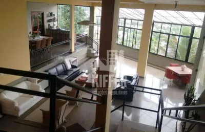 Casa espetacular com vista panorâmica, 4 suítes e lazer completo – serra da tiririca, niterói