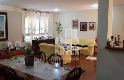 Linda casa com 4 quartos, 3 salas e amplo quintal – piratininga – aceita permuta e financiamento