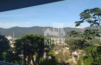 Casa duplex com vista para a lagoa e praia de camboinhas – 3 quartos, suíte e acabamento de alto padrão