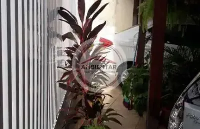 Casa para vender com 4 quartos 2 suítes no bairro luzia em aracaju
