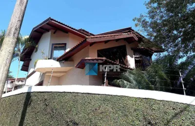 Casa à venda, belíssima arquitetura, 400m² de terreno, 380 m² de área construída, 4 dormitórios, piscina, no jardim esplanada/sjcampos/sp!