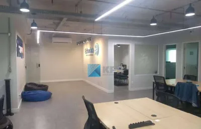 Sala para locação, 205 m², 6 vagas, 4 salas, 4 banheiros, copa e cozinha, no jardim aquarius, agende uma visita!