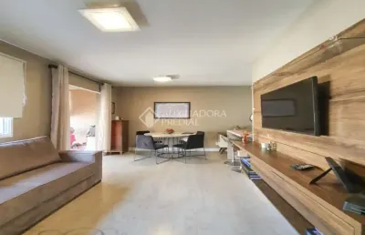 Apartamento com 3 quartos para alugar na avenida josé aloísio filho, 595, humaitá, porto alegre, 68 m2 por r$ 2.800
