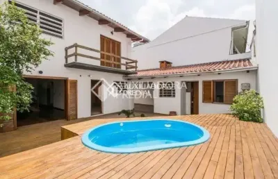 Casa em condomínio fechado com 3 quartos para alugar na rua maestro mendanha, 25, santana, porto alegre, 224 m2 por r$ 8.000