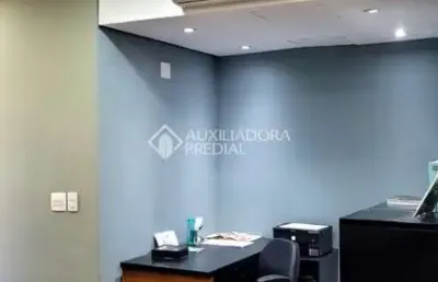 Sala comercial para alugar na avenida coronel lucas de oliveira, 1841, petrópolis, porto alegre, 47 m2 por r$ 2.100