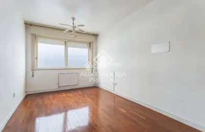 Apartamento com 3 quartos para alugar na rua peri machado, 40, menino deus, porto alegre, 83 m2 por r$ 2.500