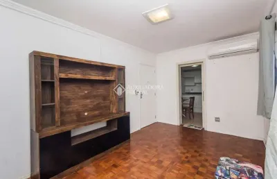 Apartamento com 2 quartos para alugar na avenida independência, 479, independência, porto alegre, 70 m2 por r$ 2.829