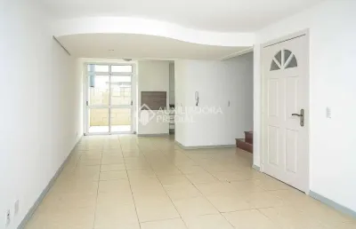 Casa em condomínio fechado com 3 quartos para alugar na rua augusto attílio giordani, 87, são sebastião, porto alegre, 133 m2 por r$ 3.700