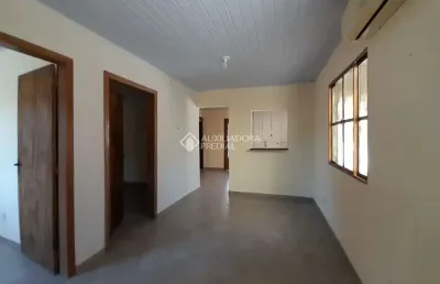 Casa em condomínio fechado com 2 quartos para alugar na rua rodrigues da costa, 1310, sarandi, porto alegre, 75 m2 por r$ 1.700