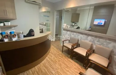 Sala comercial à venda na rua jerônimo coelho, 383, centro, florianópolis, 54 m2 por r$ 370.000