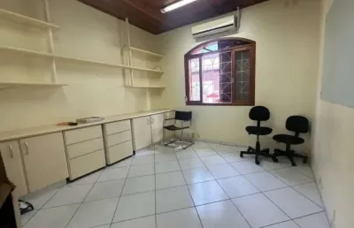 Casa com 4 quartos à venda na rua cruz e souza, 50, centro, florianópolis, 144 m2 por r$ 1.500.000
