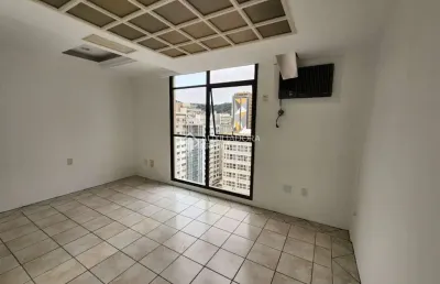 Sala comercial à venda na rua jerônimo coelho, 280, centro, florianópolis, 30 m2 por r$ 280.000