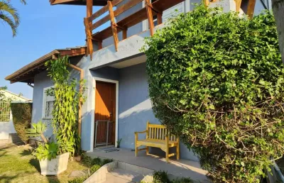 Casa com 3 quartos à venda na avenida tucumã, 295, campeche, florianópolis, 158 m2 por r$ 2.199.000