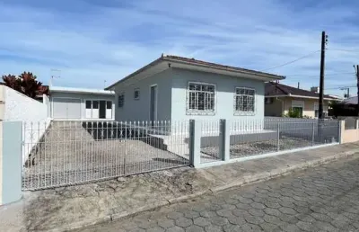 Casa com 3 quartos à venda na antônio gonçalves chaves, 1077, ponte do imaruim, palhoça, 130 m2 por r$ 645.000