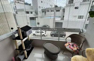 Apartamento com 3 quartos à venda na rua salomé damázio jacques, 90, trindade, florianópolis, 105 m2 por r$ 1.280.000