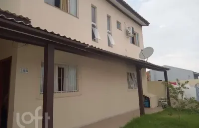 Casa com 2 quartos à venda na rua professor josé de senna pereira, 144, capoeiras, florianópolis, 80 m2 por r$ 550.000