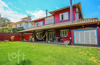 Casa com 5 quartos à venda na rua liberato carioni, 460, lagoa da conceição, florianópolis, 378 m2 por r$ 3.250.000