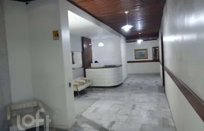 Apartamento com 2 quartos à venda na rua anita garibaldi, 149, centro, florianópolis, 103 m2 por r$ 550.000