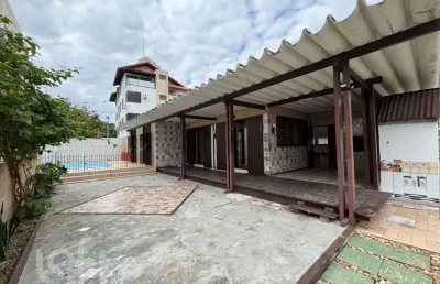 Casa com 4 quartos à venda na rua joão luiz da silva brito, 334, canasvieiras, florianópolis, 183 m2 por r$ 1.800.000