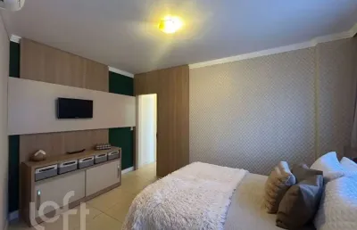 Apartamento com 2 quartos à venda na avenida prefeito osmar cunha, 105, centro, florianópolis, 75 m2 por r$ 625.000
