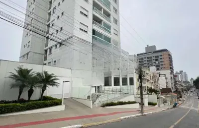 Apartamento com 2 quartos à venda na rua afonso pena, 634, canto, florianópolis, 68 m2 por r$ 750.000