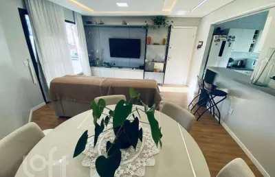 Apartamento com 3 quartos à venda na rua edison areas, 132, trindade, florianópolis, 88 m2 por r$ 940.000