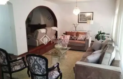 Casa em condomínio fechado com 5 quartos à venda na rua marcos luís sposaro, 20, nova petrópolis, são bernardo do campo, 300 m2 por r$ 1.300.000