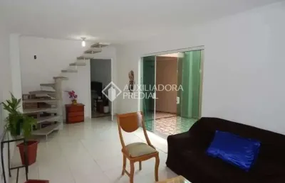 Casa em condomínio fechado com 4 quartos à venda na rua ângelo pessotti, 423, assunção, são bernardo do campo, 143 m2 por r$ 690.000