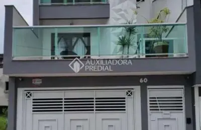 Casa com 3 quartos à venda na rua maria aparecida lila montovani ortiz, 60, jardim guapituba, mauá, 336 m2 por r$ 1.150.000