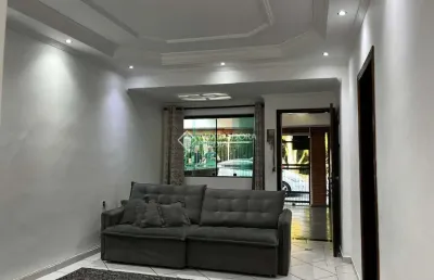 Casa com 4 quartos à venda na rua itacolomi, 94, vila curuçá, santo andré, 221 m2 por r$ 852.000