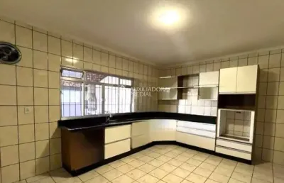 Casa com 3 quartos à venda na saturnino joão da silva, 85, jardim zaira, mauá, 400 m2 por r$ 600.000