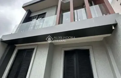 Casa com 6 quartos à venda na rua atlântica, 683, jardim do mar, são bernardo do campo, 214 m2 por r$ 1.225.000
