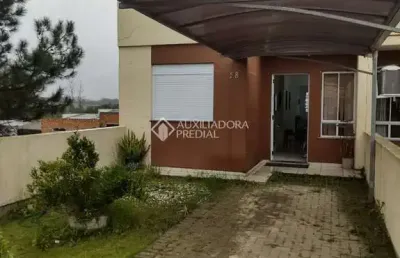 Casa em condomínio fechado com 2 quartos à venda na rua porto alegre, 670, mato alto, gravataí, 65 m2 por r$ 350.000