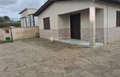 Casa com 2 quartos à venda na avenida castro alves, 1246, parque tamandaré, esteio, 209 m2 por r$ 630.000