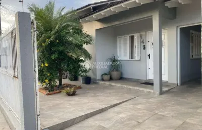 Casa com 2 quartos à venda na rua alvício silva, 7189, vila carlos antônio wilkens, cachoeirinha, 200 m2 por r$ 650.000