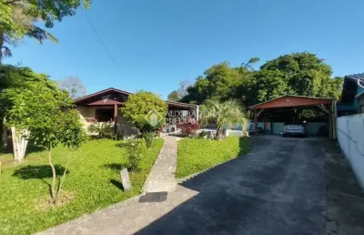 Casa com 3 quartos à venda na marquês do herval, 161, mato alto, gravataí, 132 m2 por r$ 350.000
