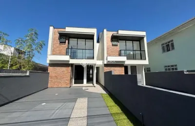 Casa com 3 quartos à venda na rua hamilton ferreira, 236, areias, são josé, 113 m2 por r$ 650.000