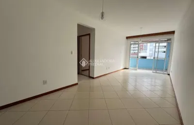 Apartamento com 2 quartos à venda na avenida presidente nereu ramos, 1100, campinas, são josé, 73 m2 por r$ 470.000