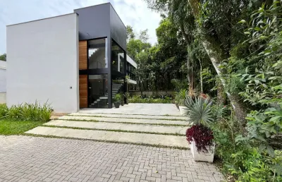 Casa 4 dormitórios - residencial cittadella - umbará