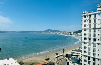 Apartamento mobiliado em itapema com vista para o mar